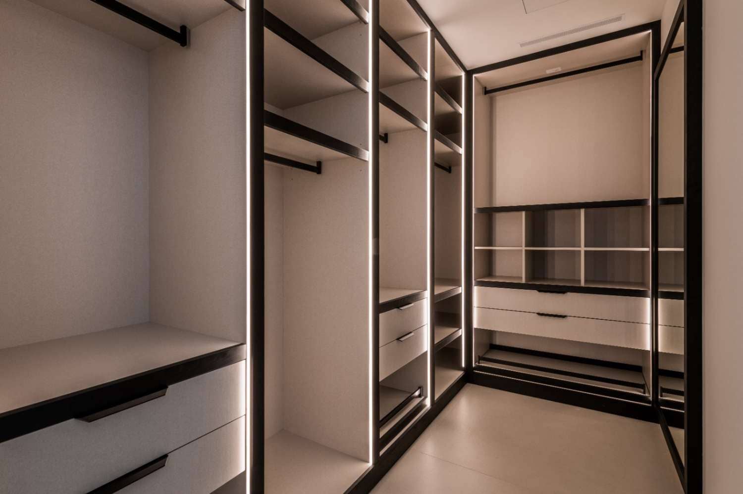 5 chambre Villa/Maison à vendre à Marbella avec piscine - 5 995 000 € (Ref: 8905117)