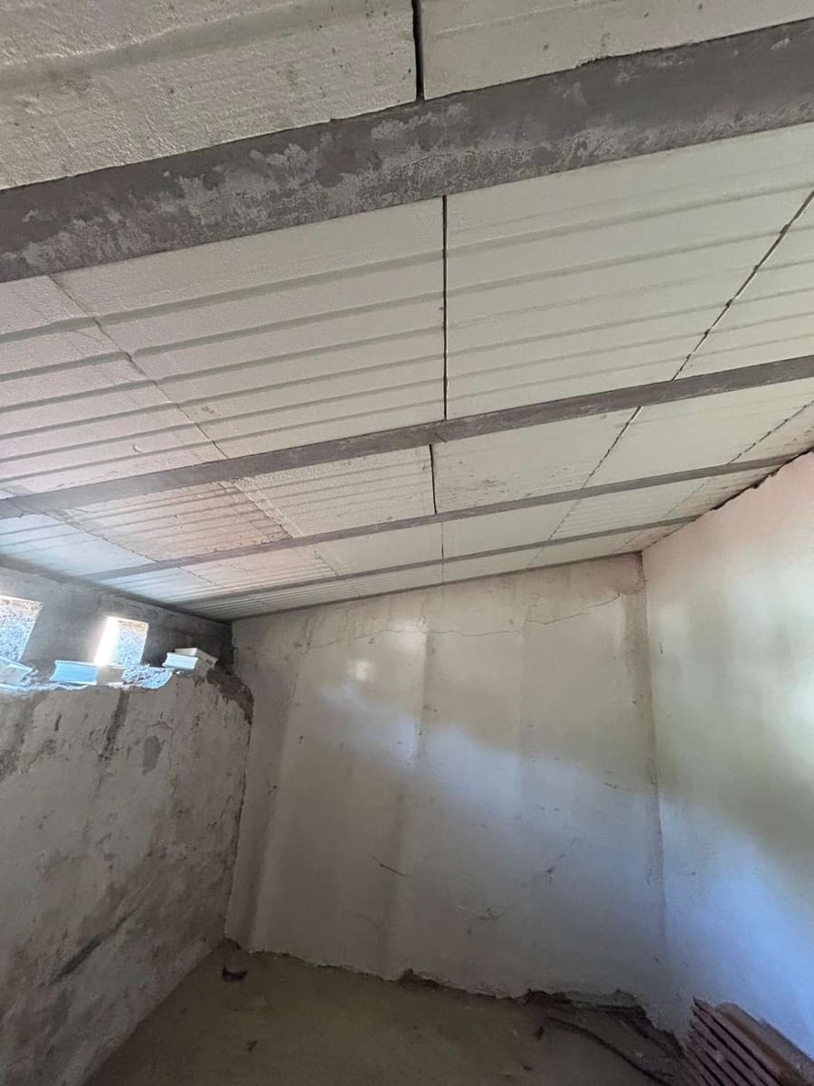 4 sovrum Semi-fristående Villa till salu i Henares - 24 995 € (Ref: 8928499)