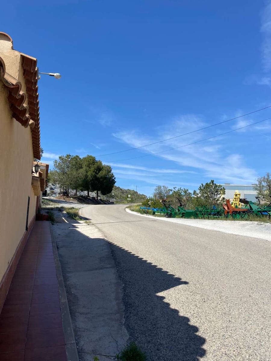 4 sovrum Semi-fristående Villa till salu i Henares - 24 995 € (Ref: 8928499)