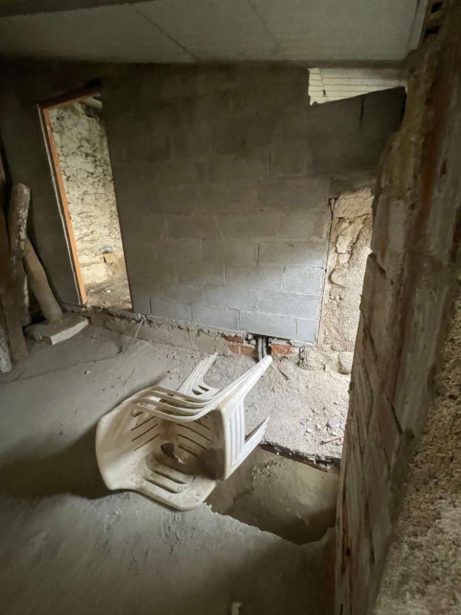 4 sovrum Semi-fristående Villa till salu i Henares - 24 995 € (Ref: 8928499)