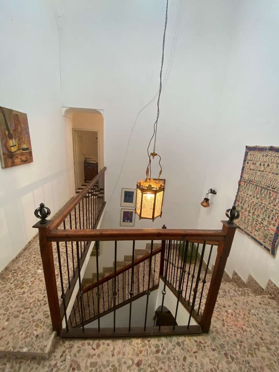 8 makuuhuone Omakotitalo myytävänä paikassa Chirivel - 180 000 € (Ref: 8950423)