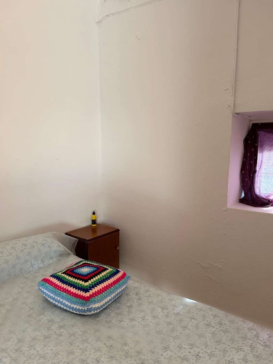 7 soveværelse Finca/Landehus til salg i Taberno med garage - € 135.000 (Ref: 8950424)