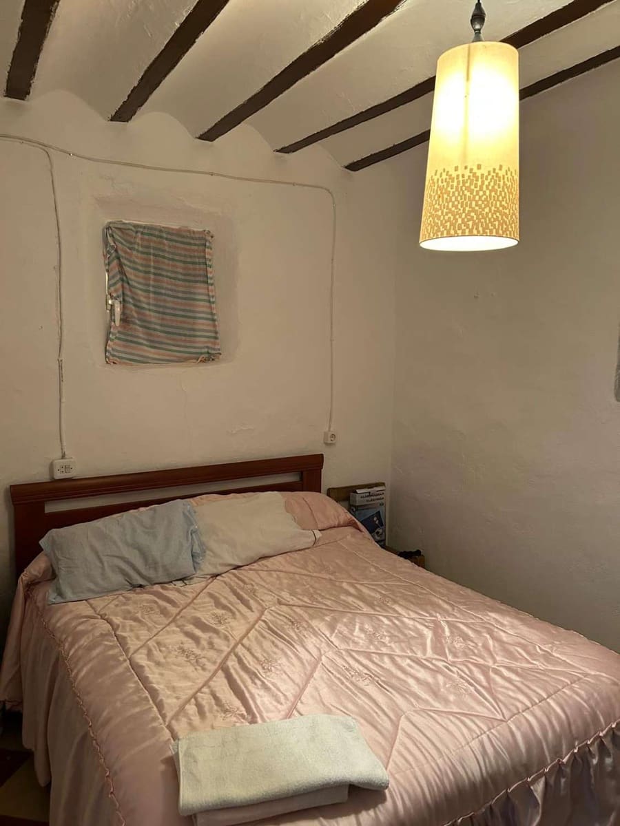 7 soveværelse Finca/Landehus til salg i Taberno med garage - € 135.000 (Ref: 8950424)