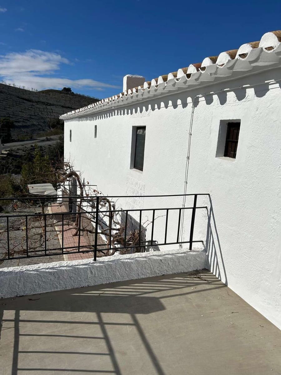 7 soveværelse Finca/Landehus til salg i Taberno med garage - € 135.000 (Ref: 8950424)