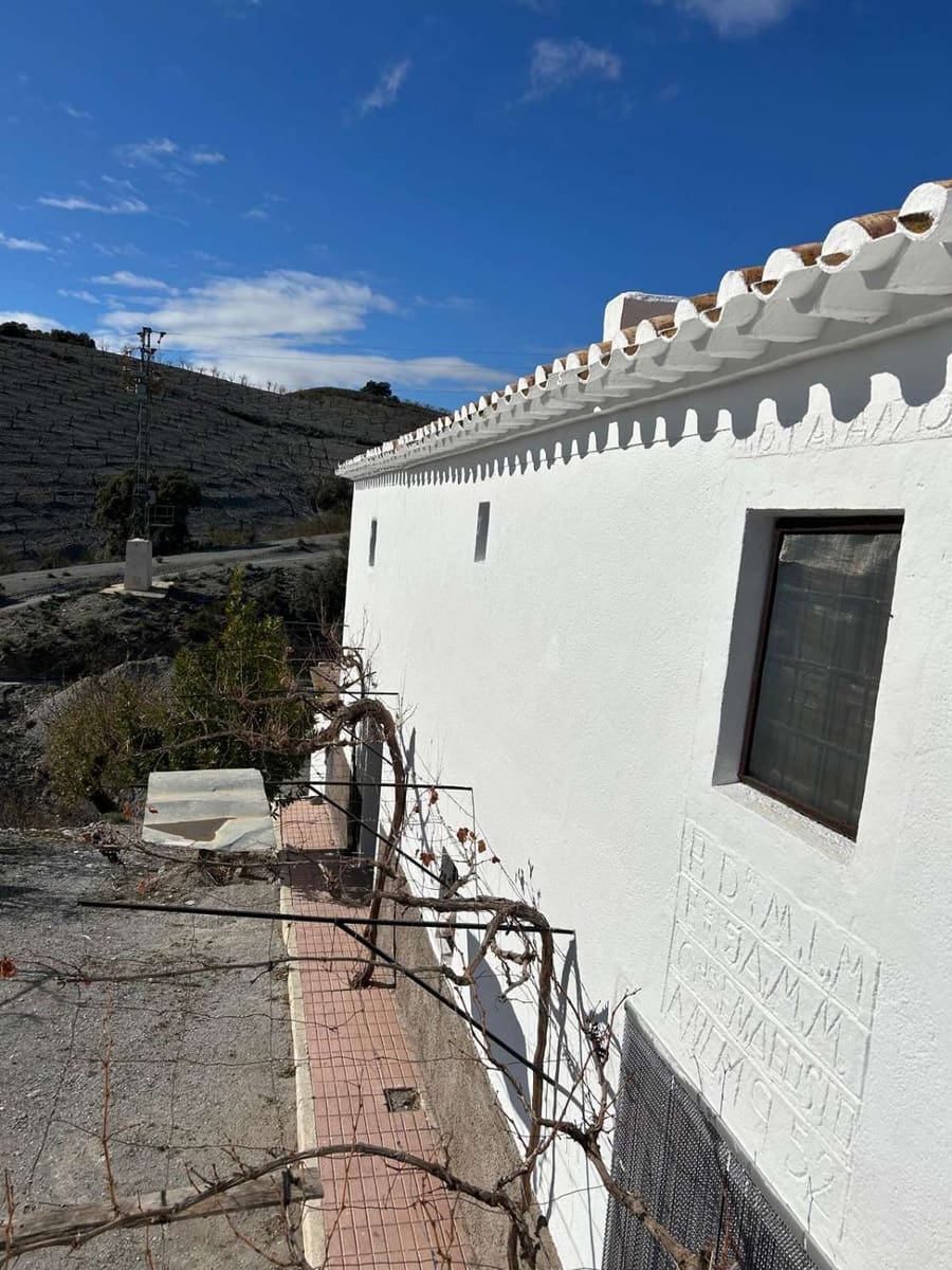 7 soveværelse Finca/Landehus til salg i Taberno med garage - € 135.000 (Ref: 8950424)