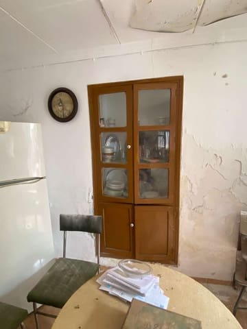 5 Zimmer Haus zu verkaufen in Oria - 135.000 € (Ref: 8985772)