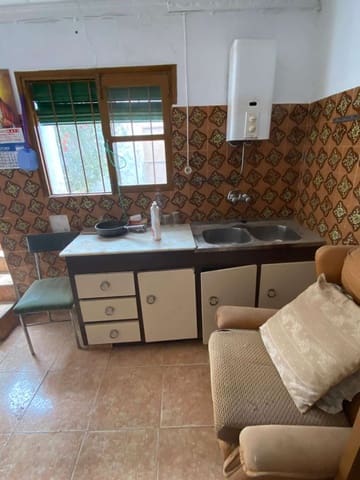5 Zimmer Haus zu verkaufen in Oria - 135.000 € (Ref: 8985772)