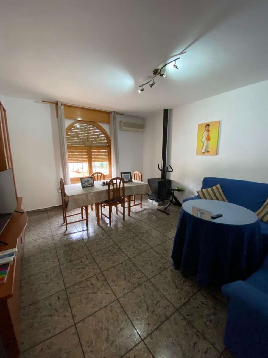 3 soverom Hus til salgs i Oria - € 85 000 (Ref: 8985773)