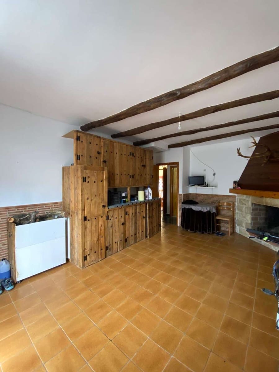 3 soverom Hus til salgs i Oria - € 85 000 (Ref: 8985773)