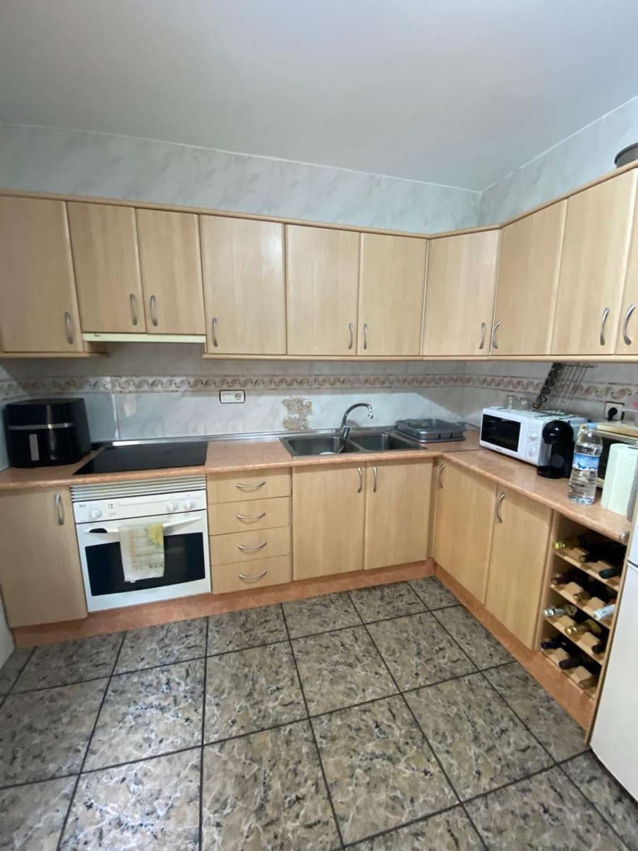 3 soverom Hus til salgs i Oria - € 85 000 (Ref: 8985773)