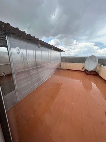 6 soverom Hus til salgs i Freila med garasje - € 38 000 (Ref: 8992577)