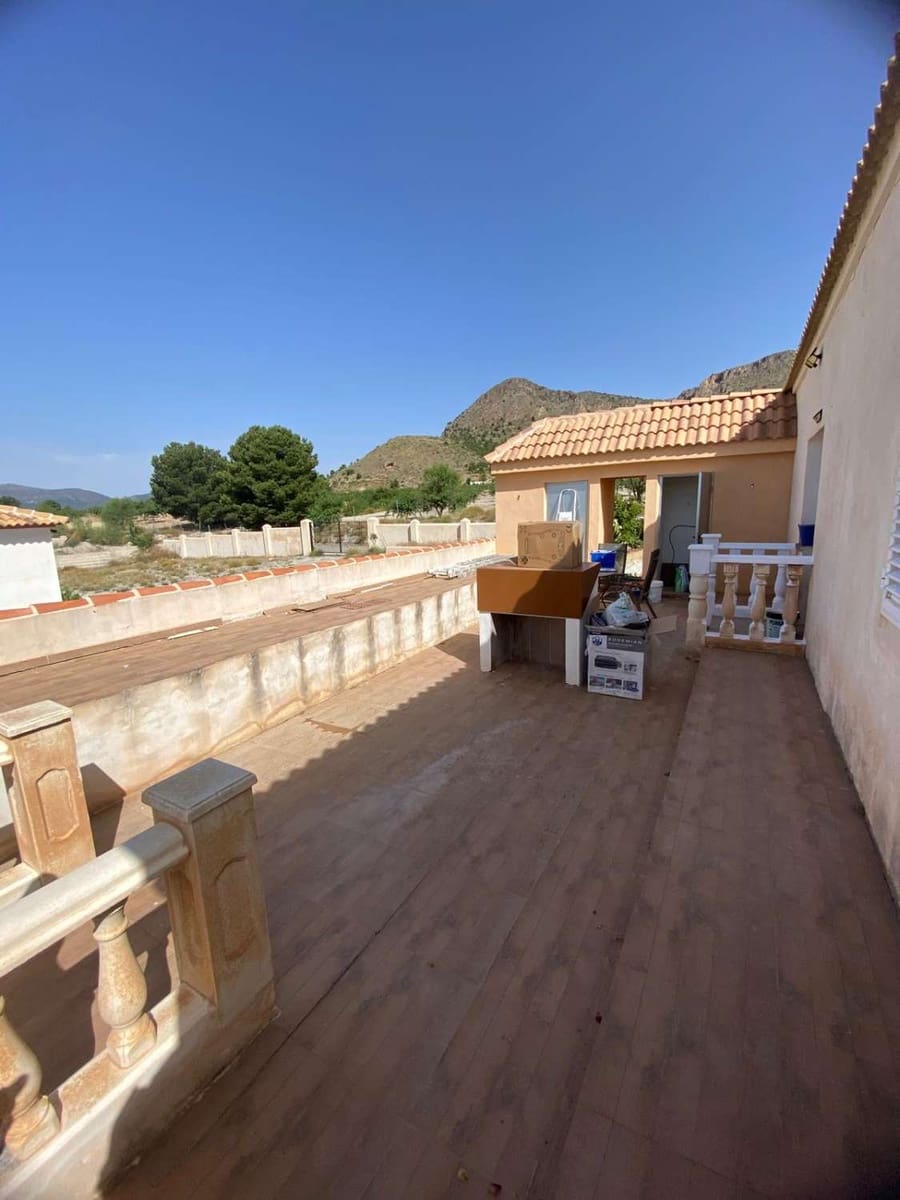 5 bedroom Villa for sale in Oria - € 219,999 (Ref: 9095134)