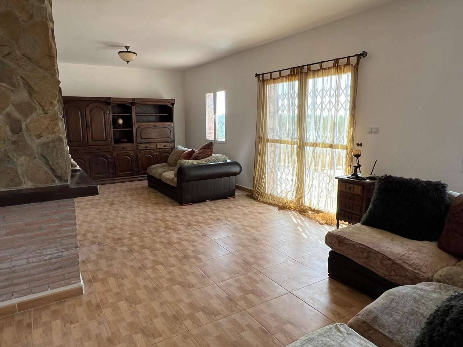 5 bedroom Villa for sale in Oria - € 219,999 (Ref: 9095134)