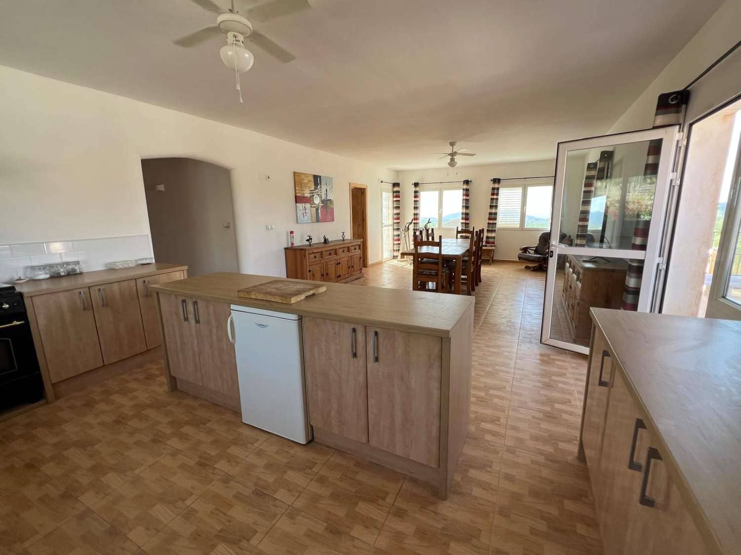 5 bedroom Villa for sale in Oria - € 219,999 (Ref: 9095134)