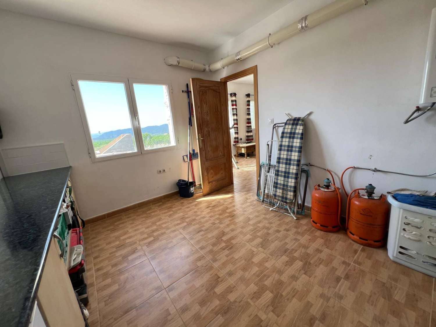 5 bedroom Villa for sale in Oria - € 219,999 (Ref: 9095134)