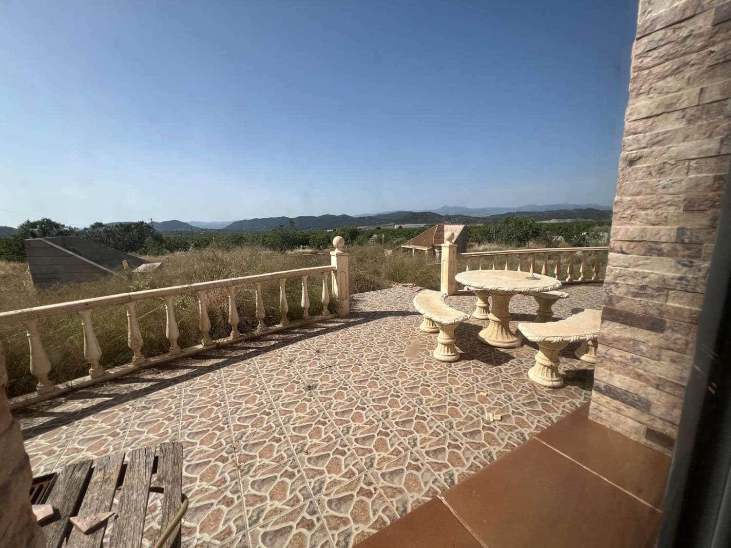 5 bedroom Villa for sale in Oria - € 219,999 (Ref: 9095134)