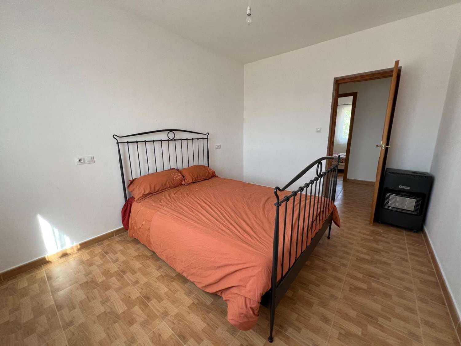 5 bedroom Villa for sale in Oria - € 219,999 (Ref: 9095134)