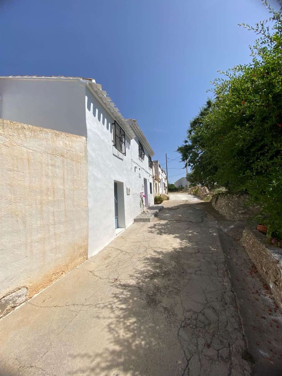 3 soverom Finca/Herregård til salgs i Velez-Blanco - € 70 000 (Ref: 9146957)