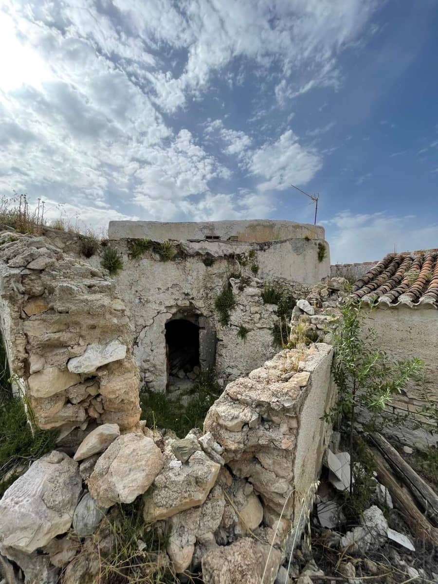 Finca/Landhuis te koop in Velez-Blanco met garage - € 60.000 (Ref: 9146959)