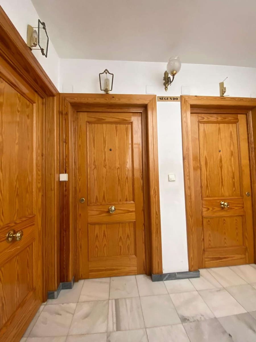 4 slaapkamer Appartement te koop in Velez-Rubio - € 83.950 (Ref: 9183384)