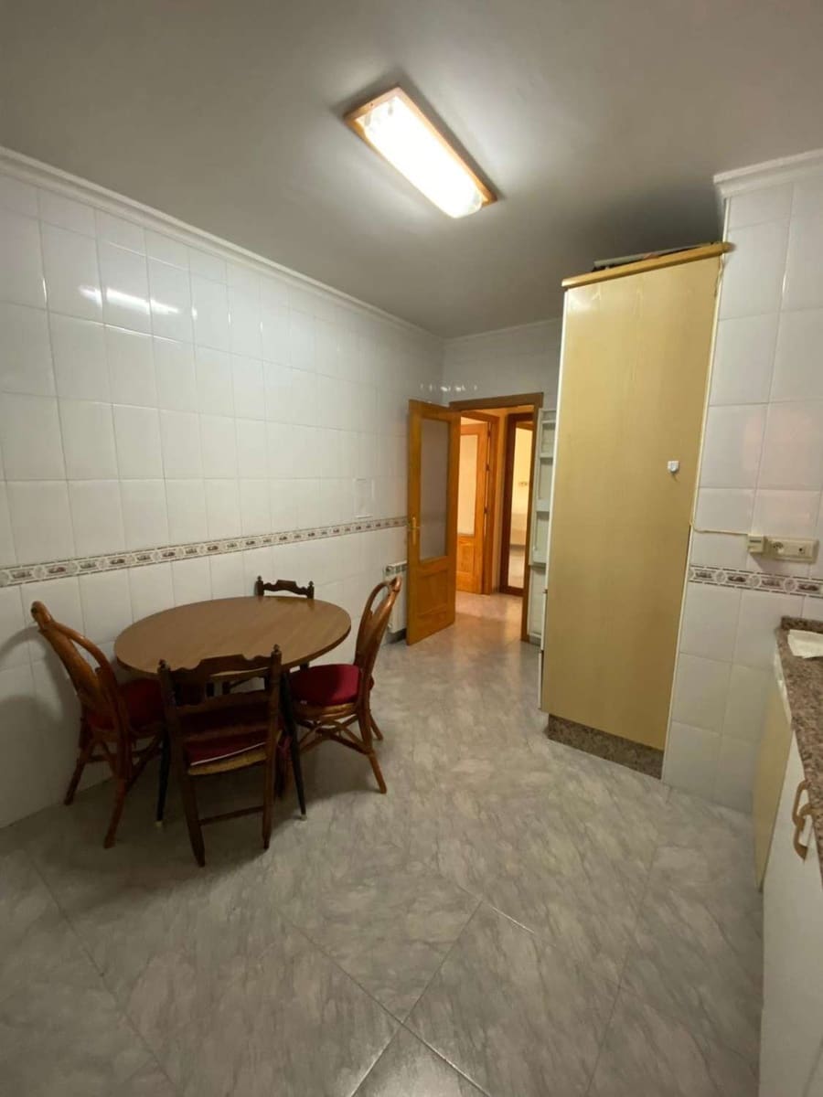 4 slaapkamer Appartement te koop in Velez-Rubio - € 83.950 (Ref: 9183384)