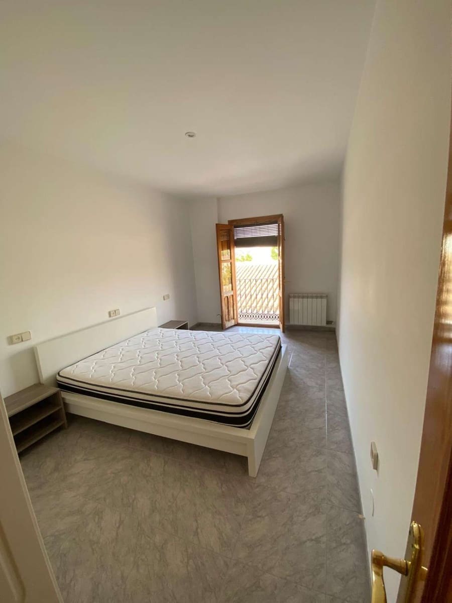 4 slaapkamer Appartement te koop in Velez-Rubio - € 83.950 (Ref: 9183384)