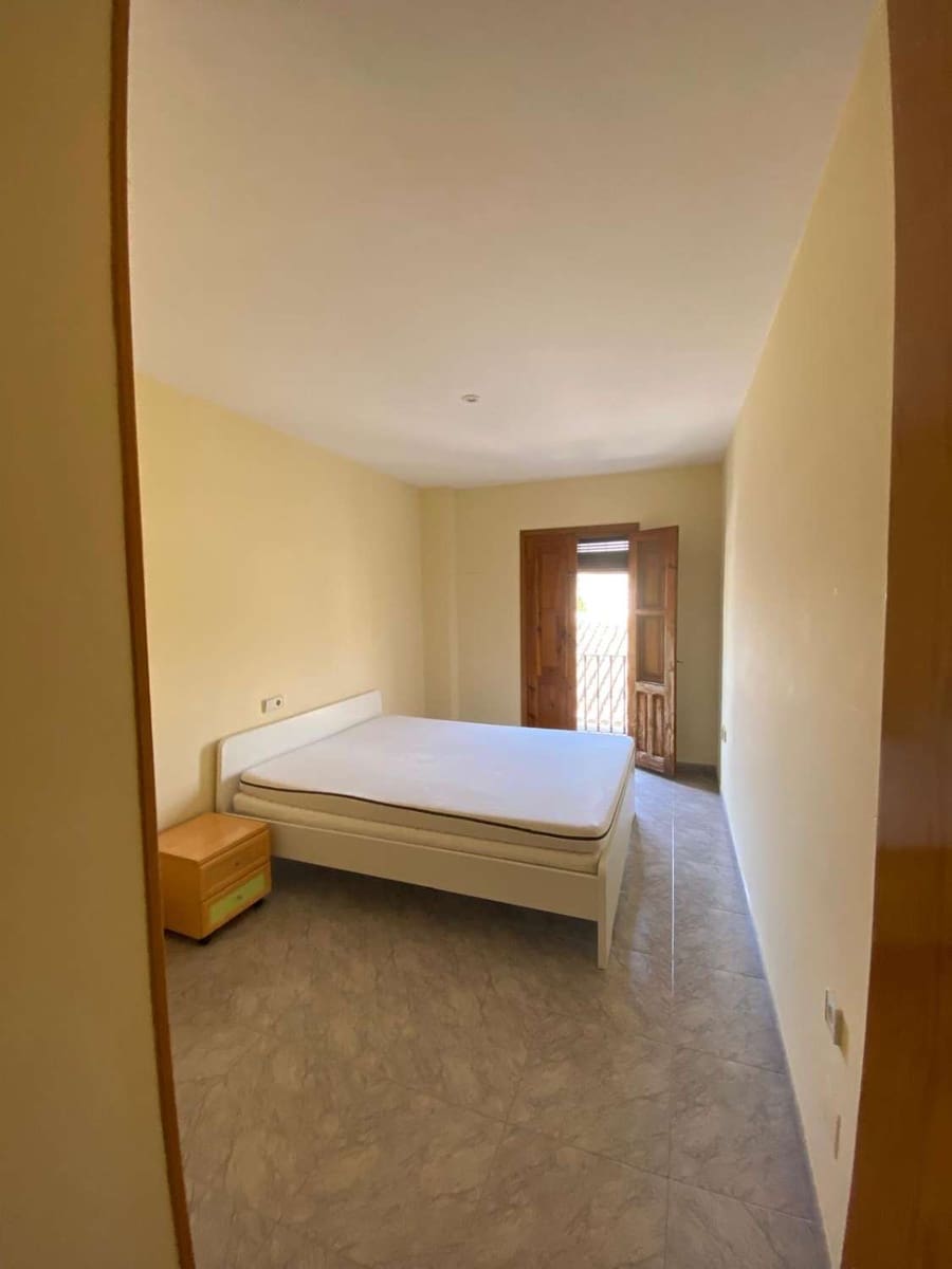 4 slaapkamer Appartement te koop in Velez-Rubio - € 83.950 (Ref: 9183384)