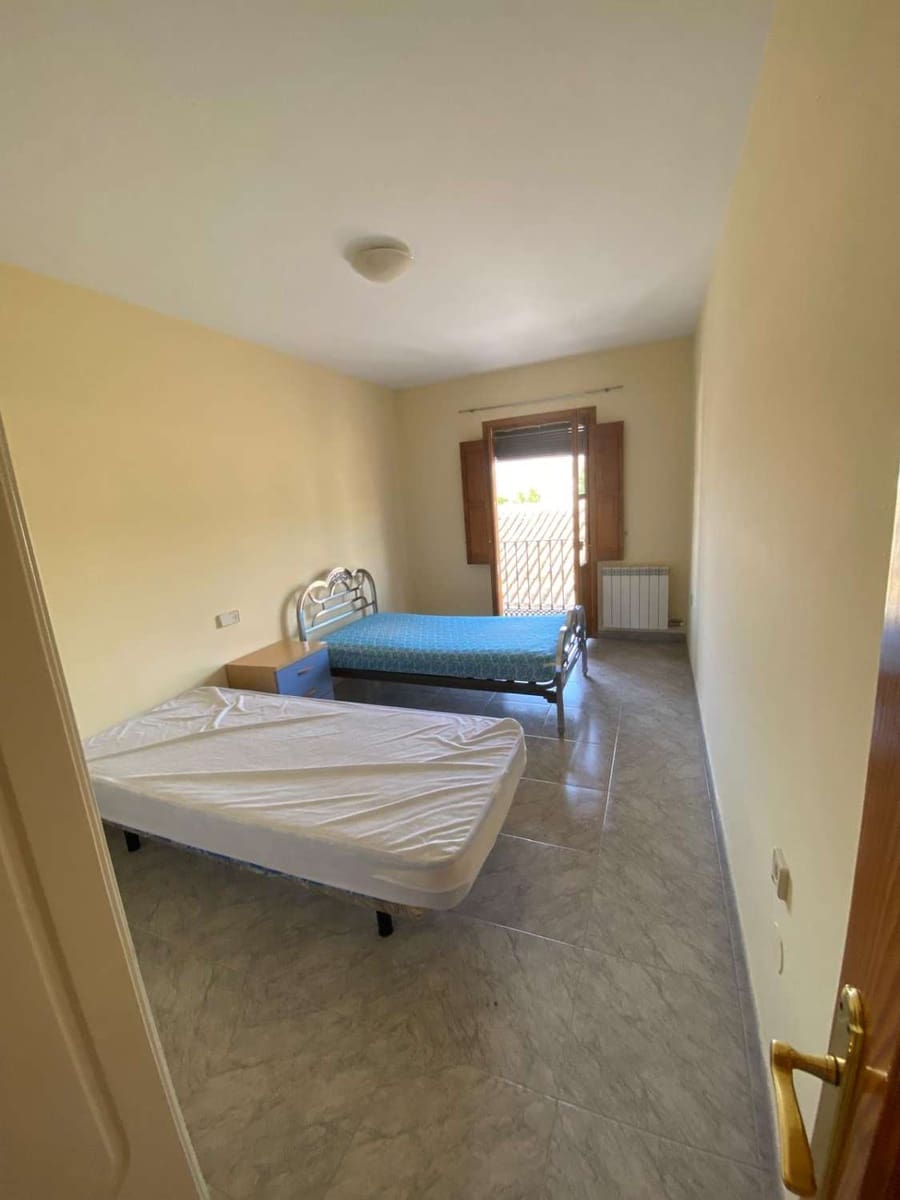 4 slaapkamer Appartement te koop in Velez-Rubio - € 83.950 (Ref: 9183384)