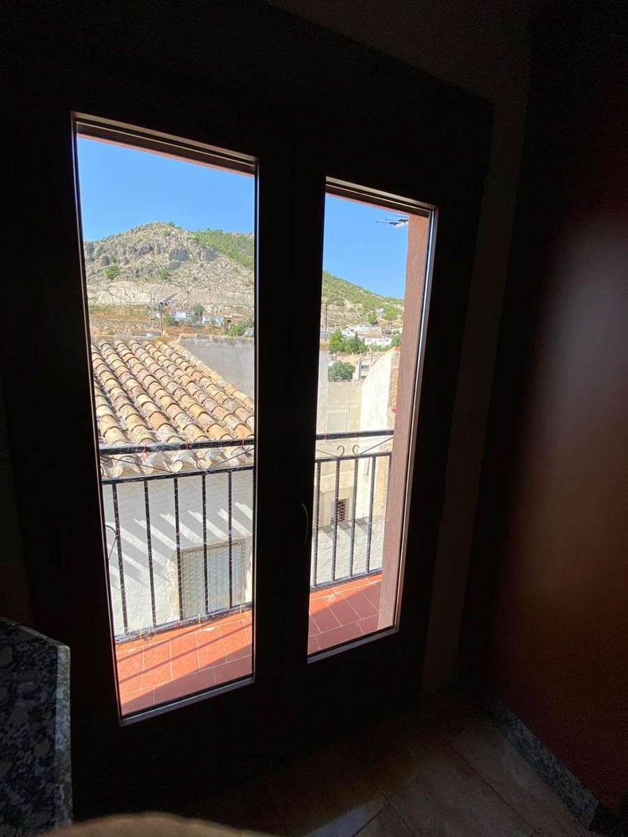 3 soveværelse Byhus til salg i Velez-Blanco - € 100.000 (Ref: 9183385)