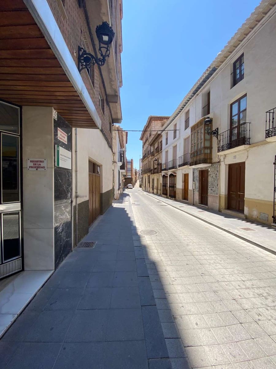 4 chambre Appartement à vendre à Velez-Rubio - 80 000 € (Ref: 9183386)