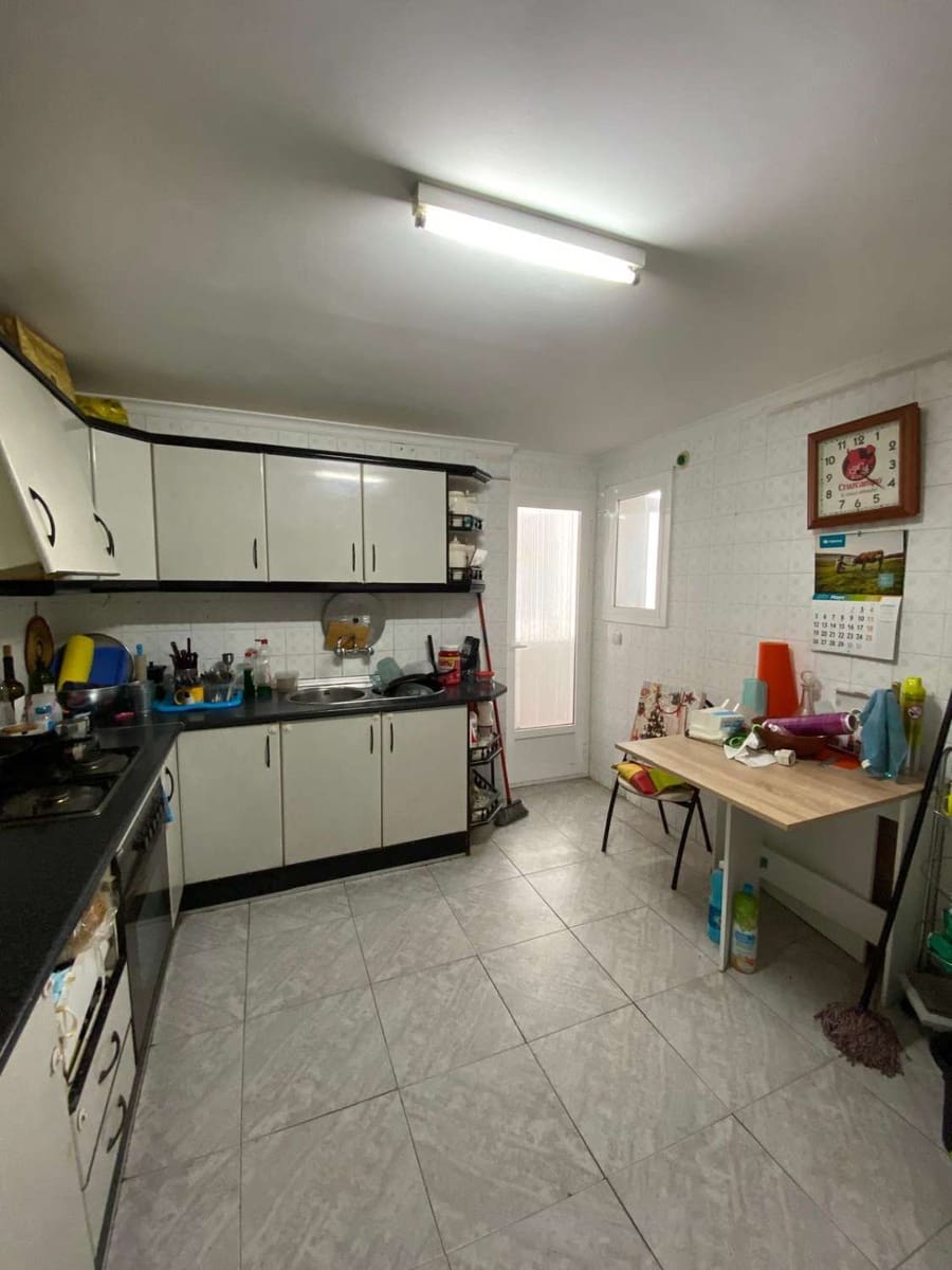 4 chambre Appartement à vendre à Velez-Rubio - 80 000 € (Ref: 9183386)