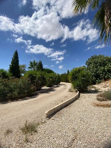 3 slaapkamer Villa te koop in Vélez-Blanco met zwembad - € 265.000 (Ref: 9219850)