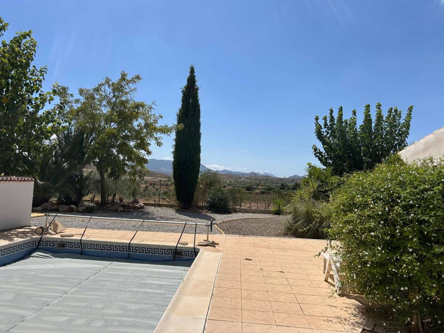 3 slaapkamer Villa te koop in Velez-Blanco met zwembad - € 265.000 (Ref: 9219850)