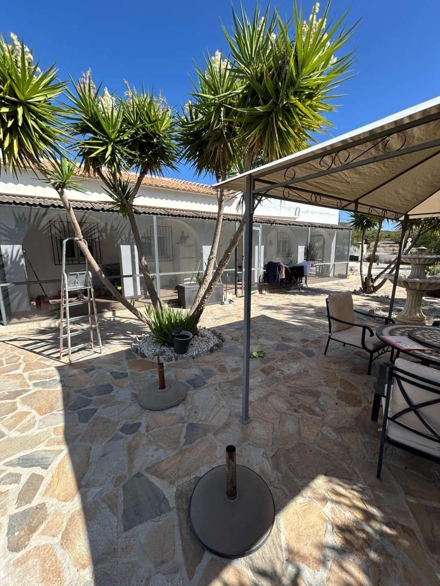 3 slaapkamer Villa te koop in Oria met zwembad - € 220.000 (Ref: 9330361)