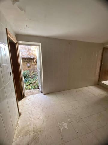 Casa de 3 habitaciones en Chirivel en venta - 30.000 € (Ref: 9356721)