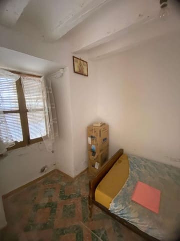 Casa de 3 habitaciones en Chirivel en venta - 30.000 € (Ref: 9356721)