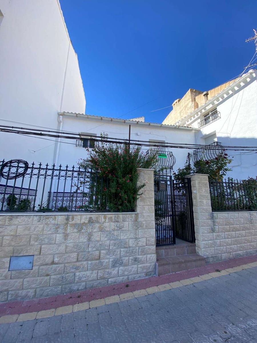 4 soverom Hus til salgs i Velez-Blanco - € 80 000 (Ref: 9356722)