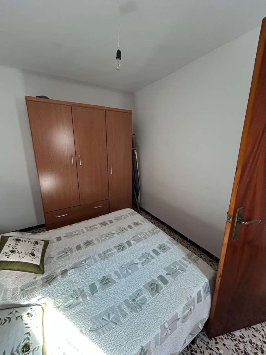 Casa de 5 habitaciones en Chirivel en venta - 145.550 € (Ref: 9356724)