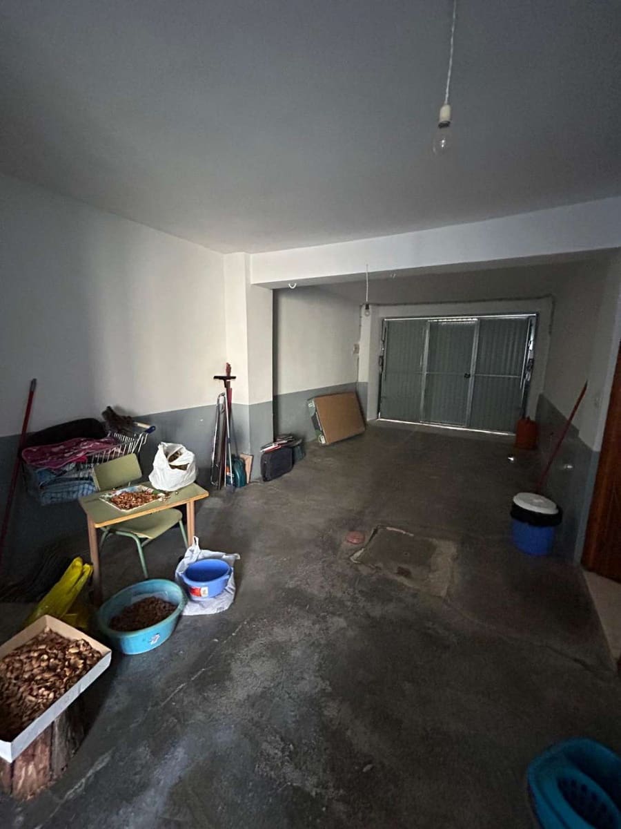 Casa de 5 habitaciones en Chirivel en venta - 145.550 € (Ref: 9356724)