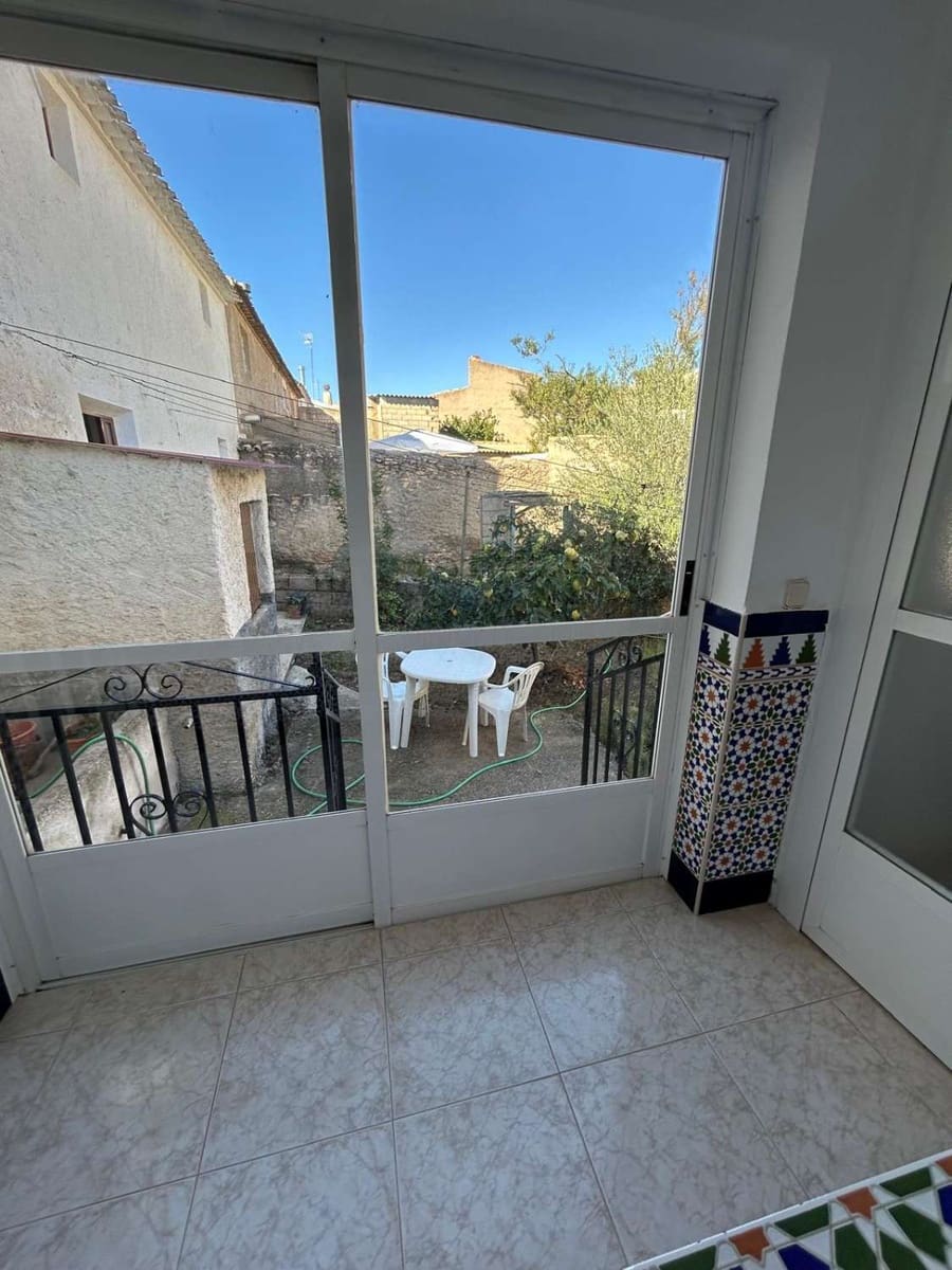 Casa de 5 habitaciones en Chirivel en venta - 145.550 € (Ref: 9356724)