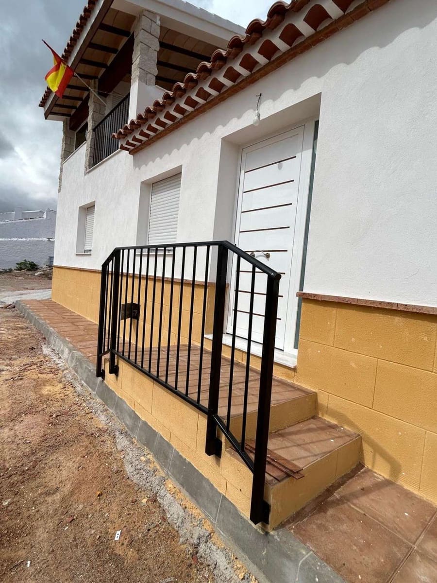 4 soveværelse Byhus til salg i Velez-Blanco med garage - € 190.000 (Ref: 9356727)