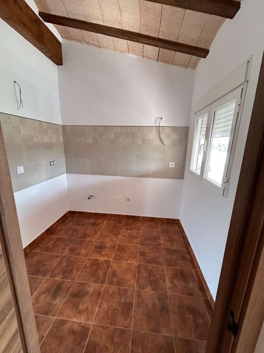 4 soveværelse Byhus til salg i Velez-Blanco med garage - € 190.000 (Ref: 9356727)