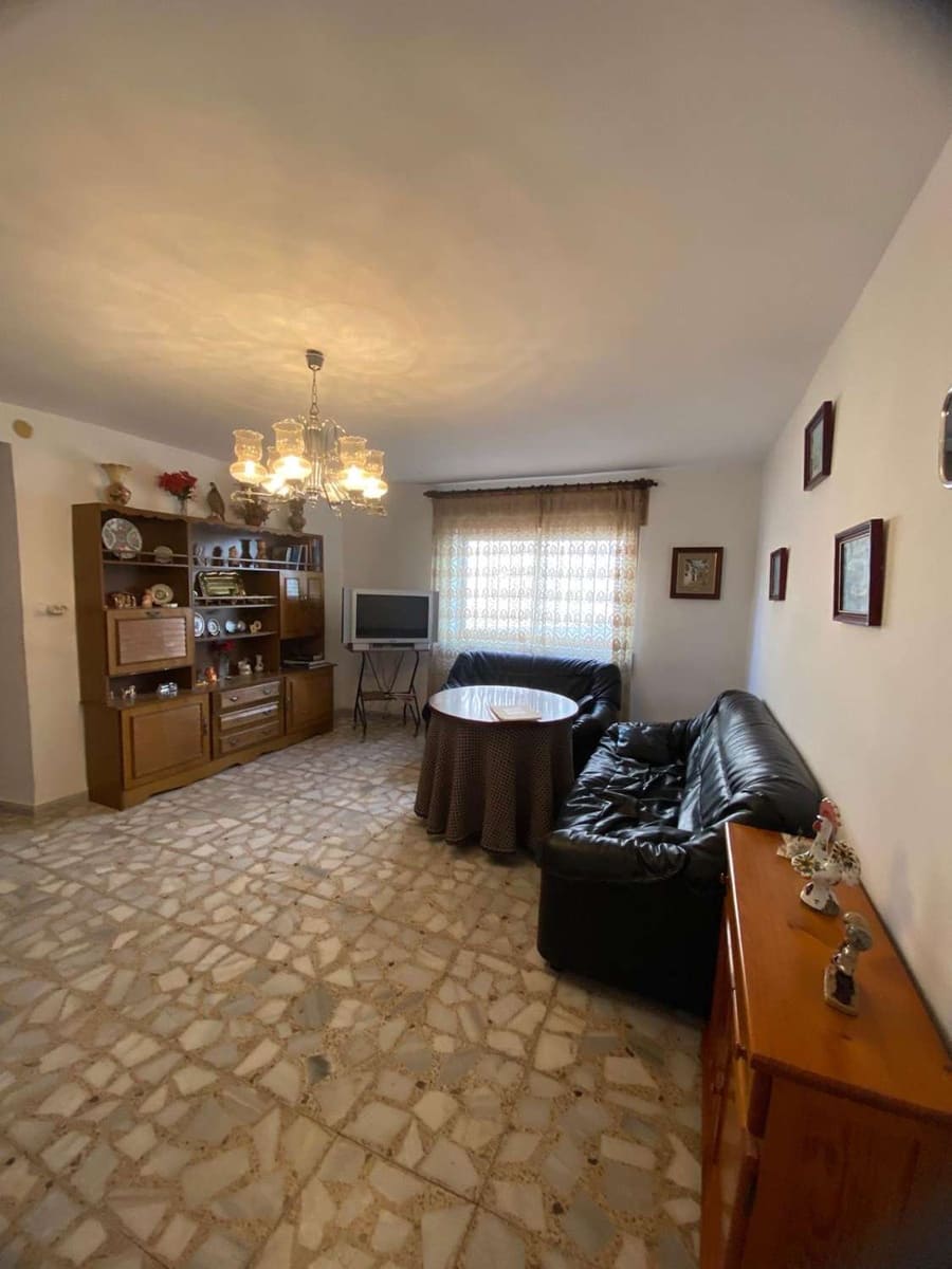 2 makuuhuone Omakotitalo myytävänä paikassa Chirivel - 60 000 € (Ref: 9413831)