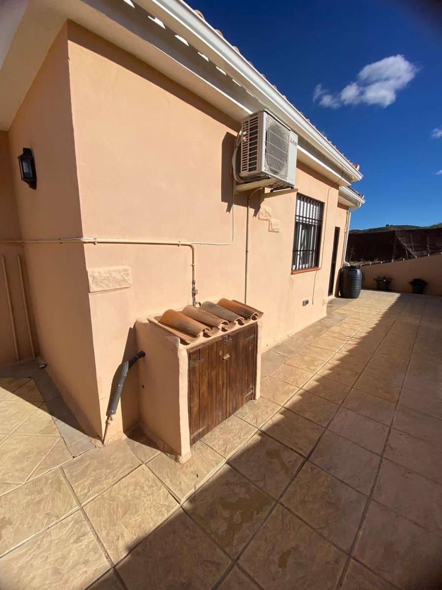 3 soverom Villa til salgs i Freila med svømmebasseng - € 184 995 (Ref: 9413833)