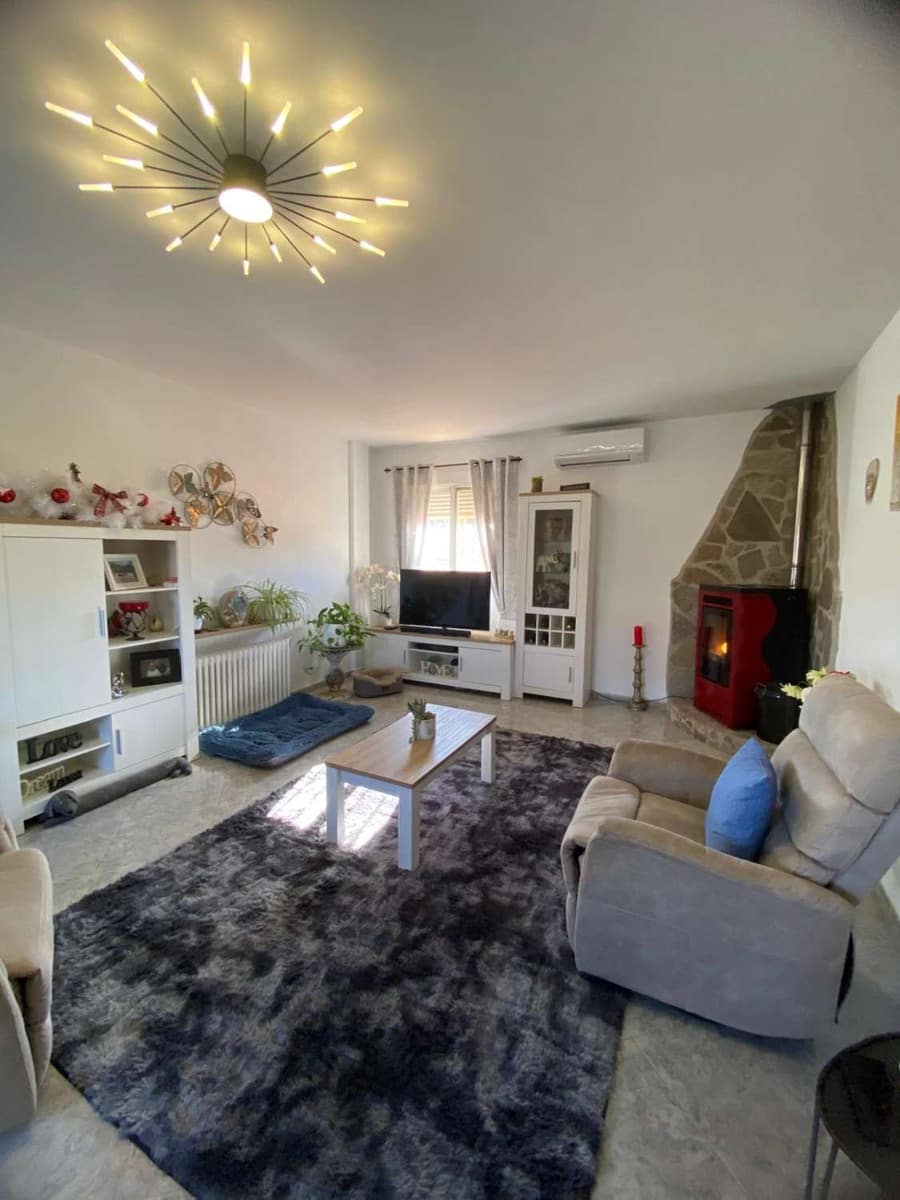 3 soverom Villa til salgs i Freila med svømmebasseng - € 184 995 (Ref: 9413833)