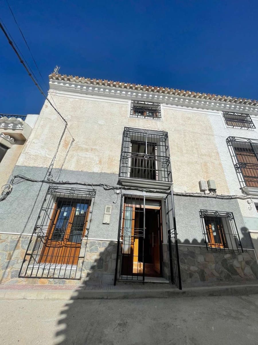 6 quarto Moradia em Banda para venda em Velez-Blanco - 120 000 € (Ref: 9585487)