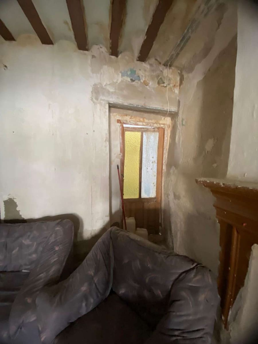 Kaupallinen myytävänä paikassa Velez-Blanco - 46 000 € (Ref: 9651596)