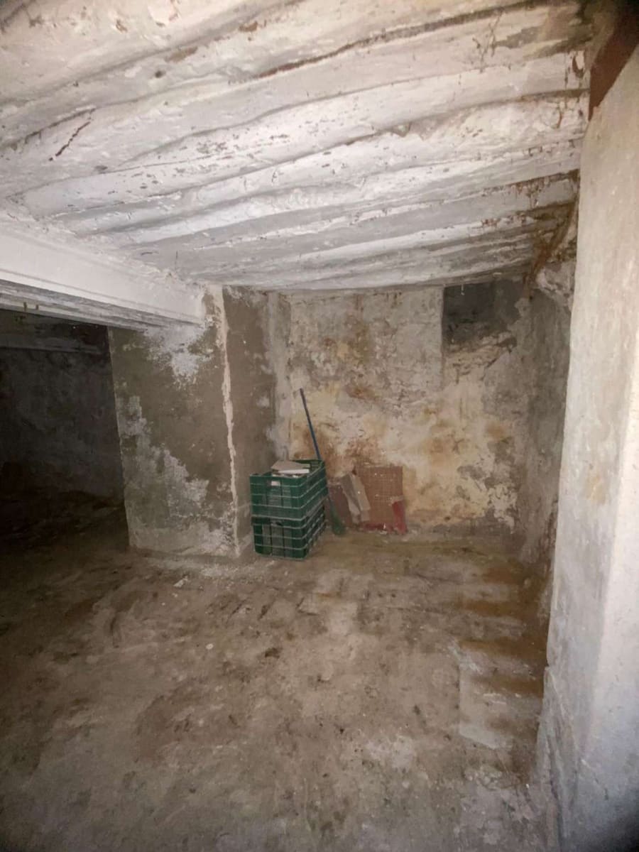 Kaupallinen myytävänä paikassa Velez-Blanco - 46 000 € (Ref: 9651596)