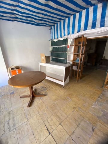 Kaupallinen myytävänä paikassa Vélez-Blanco - 46 000 € (Ref: 9651596)