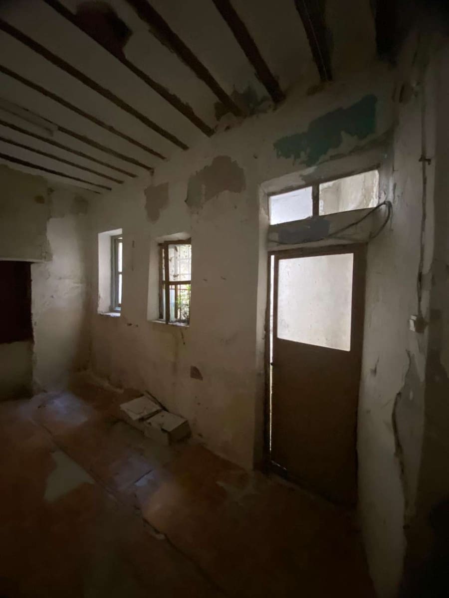 Kaupallinen myytävänä paikassa Velez-Blanco - 46 000 € (Ref: 9651596)